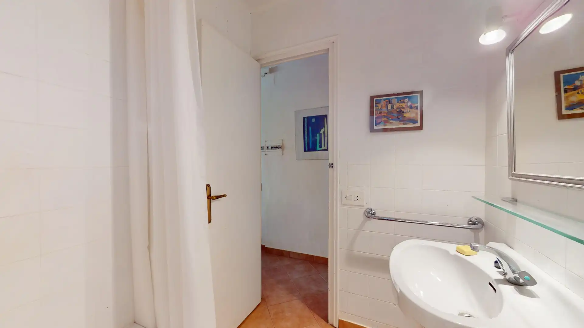 Bany de Àtic en venda en La Febró amb Calefacció, Terrassa i Forn