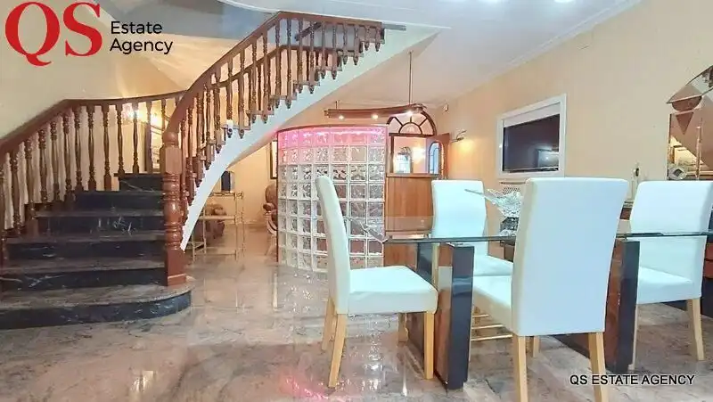 Casa adosada en venta en Blanes con Calefacción, Terraza y Trastero