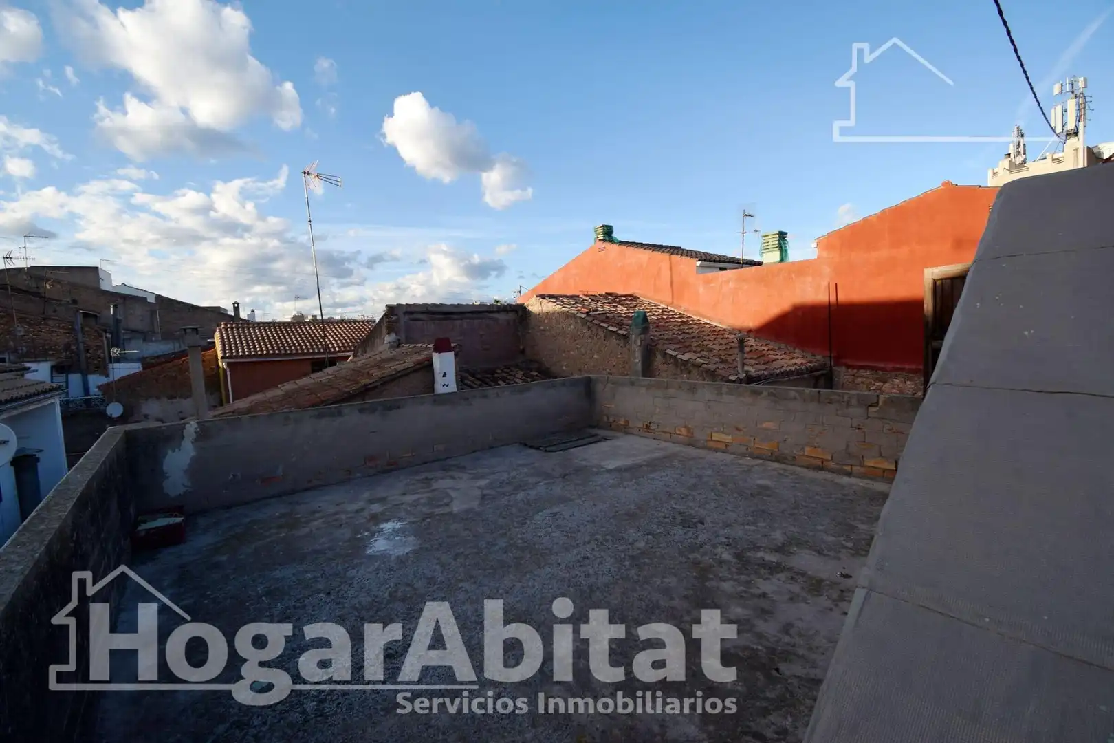 Vista exterior de Casa o xalet en venda en Almazora / Almassora amb Terrassa, Traster i Balcó