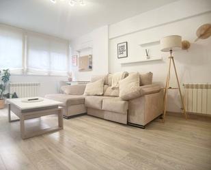 Living room of Flat to rent in  Madrid Capital  with Heating, Parquet flooring and Terrace