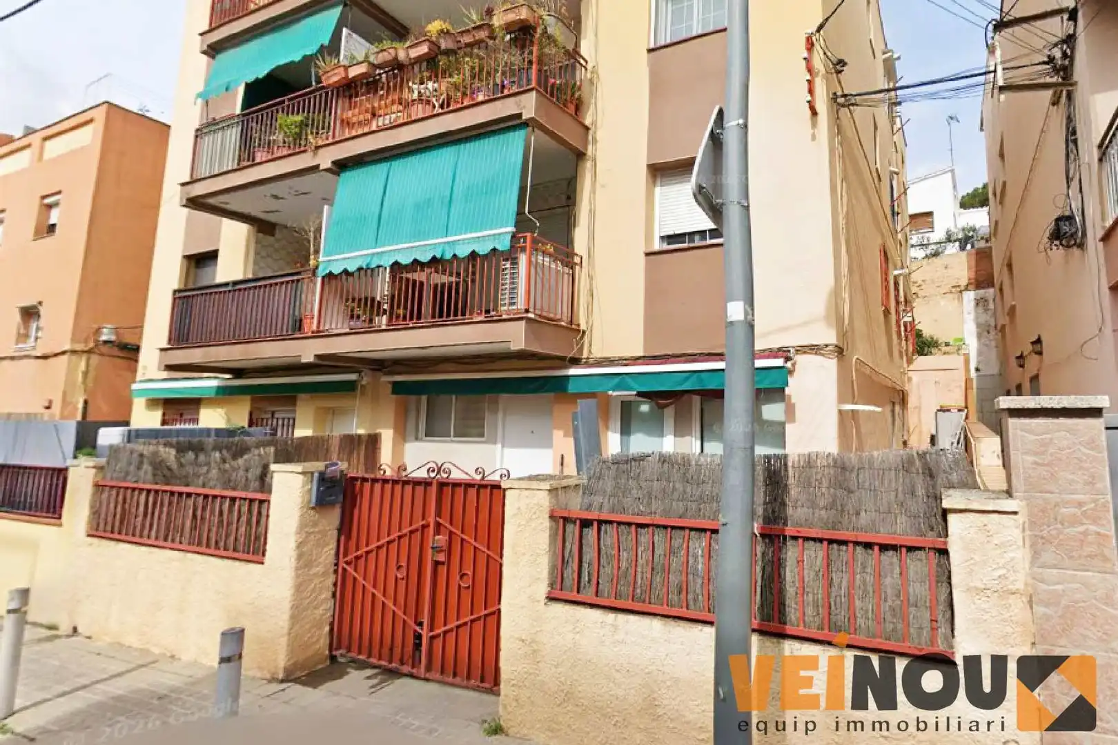 Vista exterior de Planta baja en venta en Castelldefels con Terraza