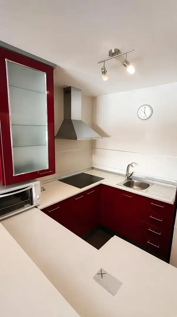 Kitchen of Flat for rent in Granada  with Air Conditioner, Heating and Private garden