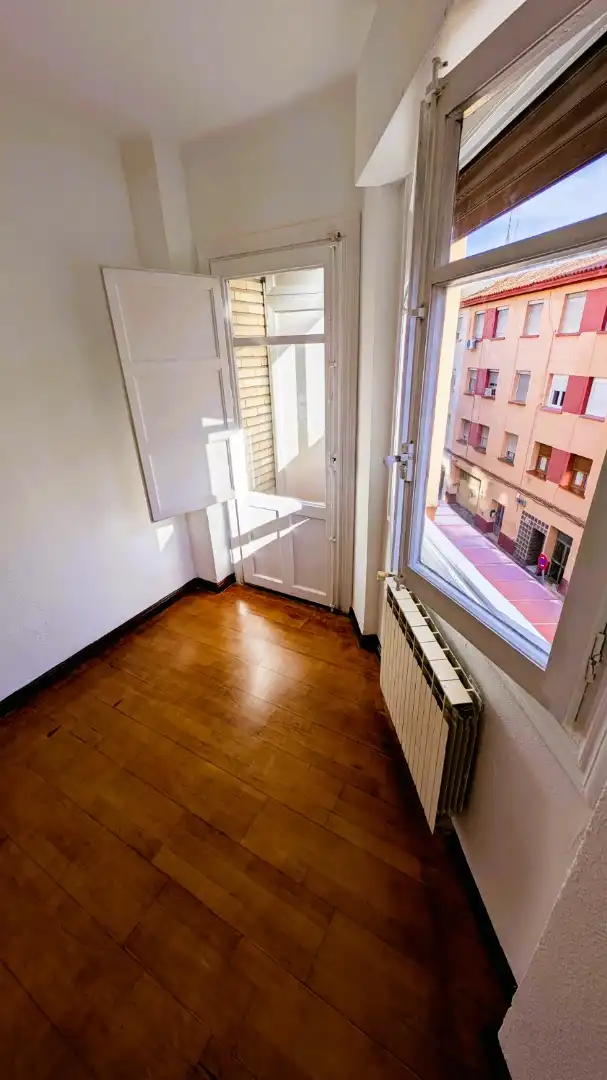 Piso en venta en Calle de Mariano Carderera, 30, Barrio de Delicias