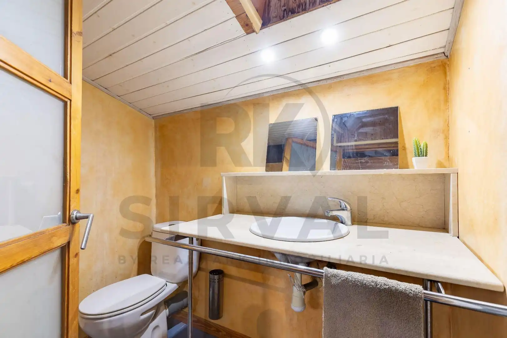 Bathroom of Duplexes for sale in L'Olivereta