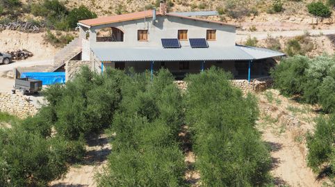 FINCA RUSTICA EN FLIX CON MASIA LISTA PARA ENTRAR A VIVIR