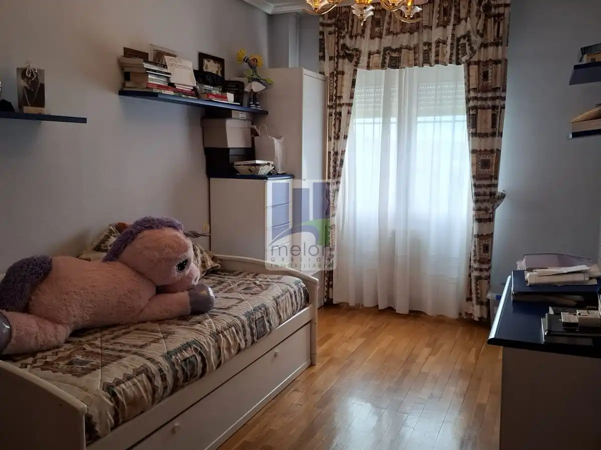 Habitación de Casa o chalet en venta en Alfoz de Quintanadueñas con Trastero