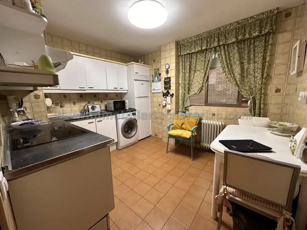 Flat with lift for sale in Calle Villamediana, imagen 16