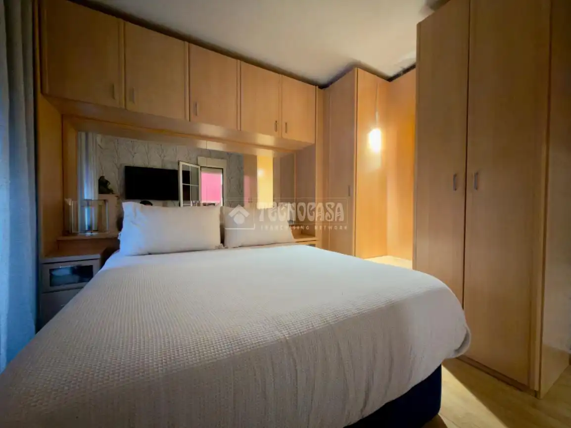 Habitación de Casa adosada en venta en Madrid con Aire acondicionado, Calefacción y Terraza