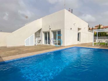 Casa en venta en Las Lomas de Rame - Bahía Bella