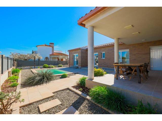 Casa-chalet en Venta en Ventalló