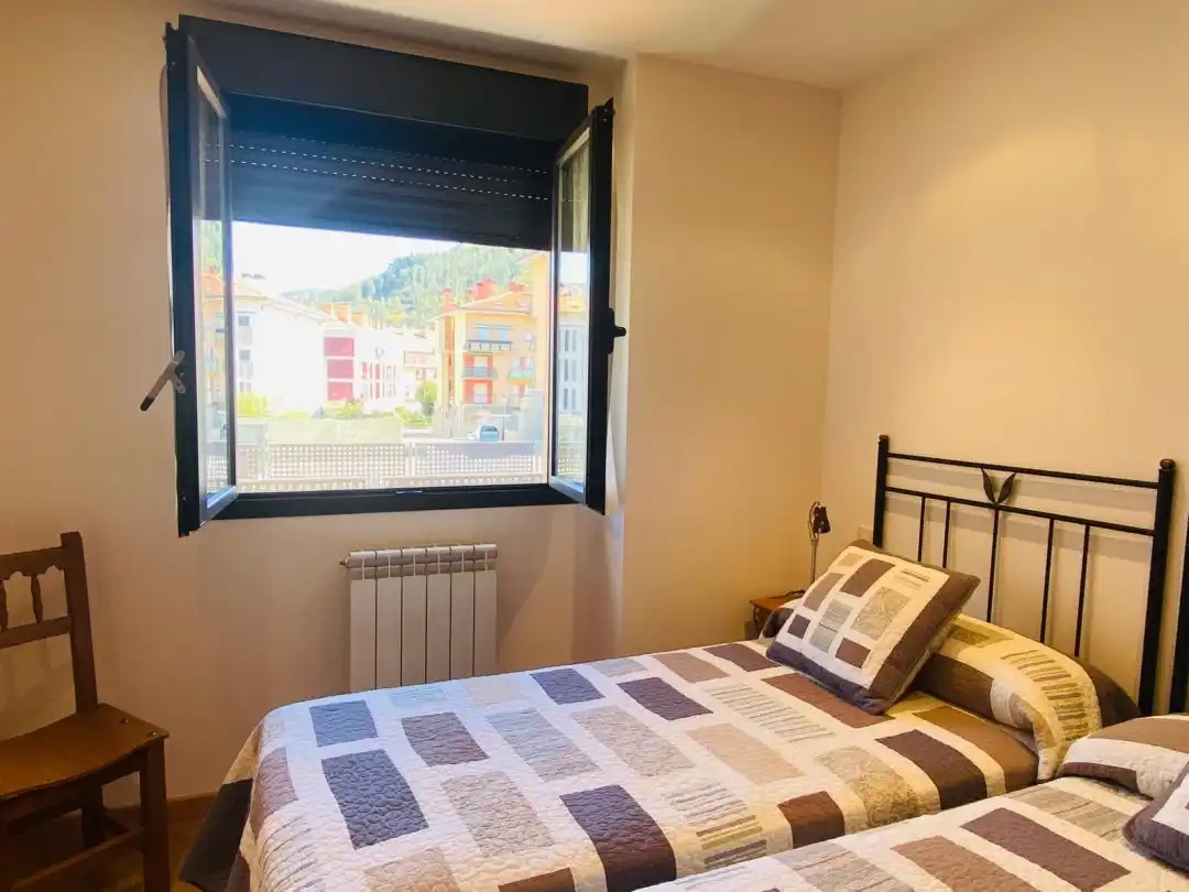 Habitación de Piso en venta en Ezcaray con Calefacción, Jardín privado y Terraza
