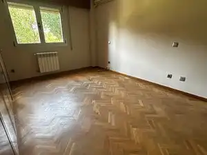 Bedroom of Flat for rent in Madrid  with Air Conditioner, Heating and Parquet flooring