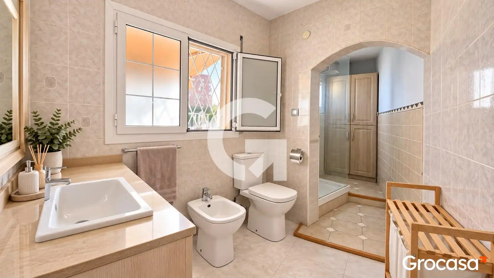 Bathroom of Flat for sale in Can Serra - Pubilla Cases