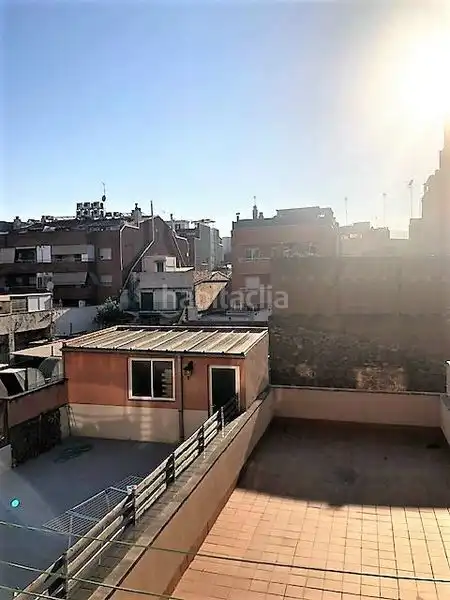 Schlafzimmer von Maisonette zum Verkauf in Sant Boi de Llobregat mit Klimaanlage, Parkett und Terrasse