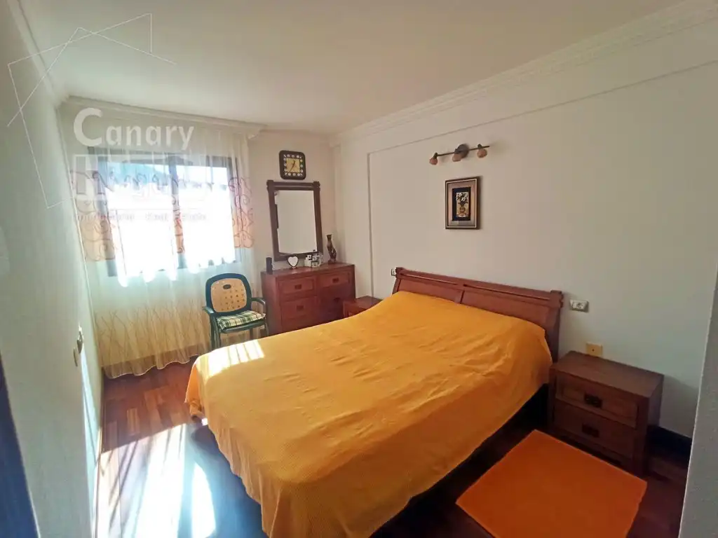 Dormitori de Casa adosada en venda en Adeje amb Aire condicionat, Jardí privat i Terrassa
