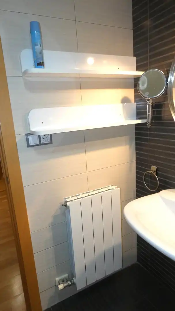 Baño de Apartamento en venta en Alagón con Calefacción, Jardín privado y Parquet