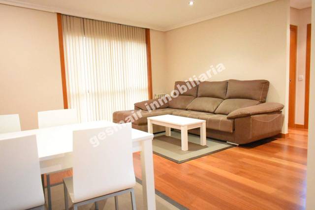Apartamento en Alquiler en Rúa Rodríguez Seoane, 6 en La Seca - Los Salgueriños