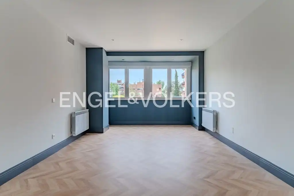 Sala d'estar de Pis de lloguer en Madrid amb Aire condicionat, Calefacció i Traster