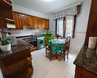 Kitchen of Flat to rent in Barakaldo 