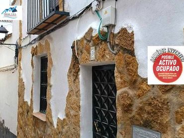 House for sale in Calle ELVIN