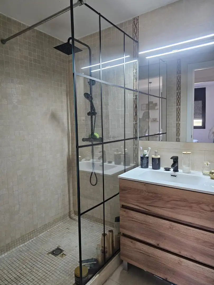 Baño de Dúplex en venta en La Torre de Claramunt con Aire acondicionado, Calefacción y Parquet