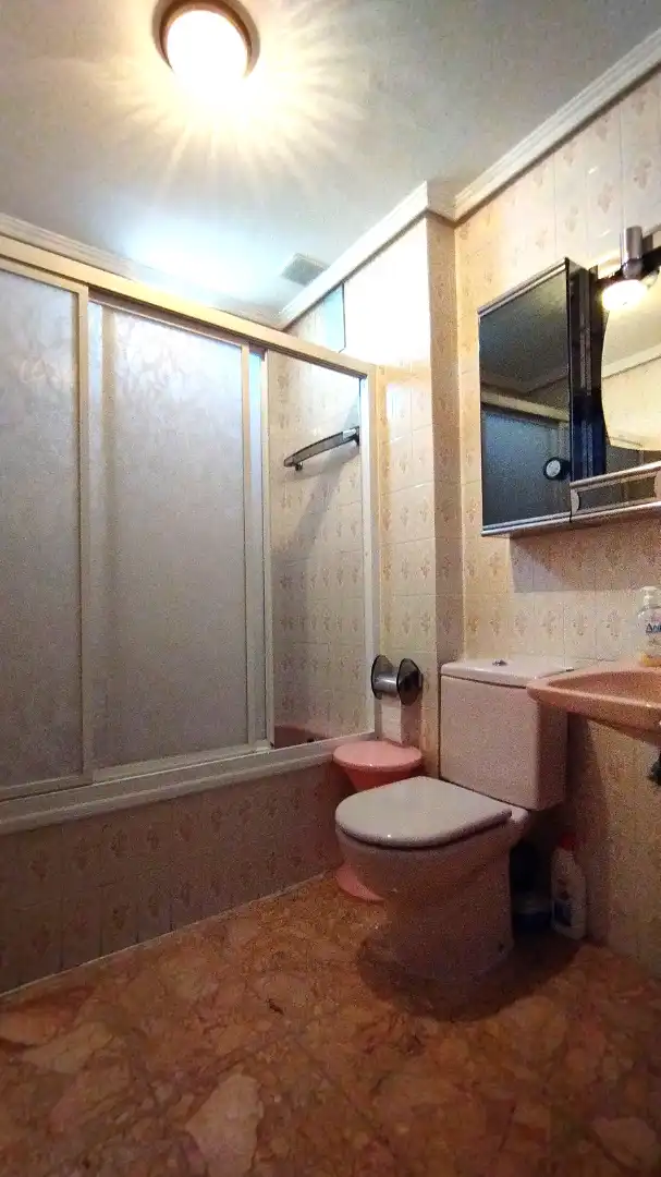 Baño de Piso en venta en Medina del Campo con Calefacción, Amueblado y Balcón