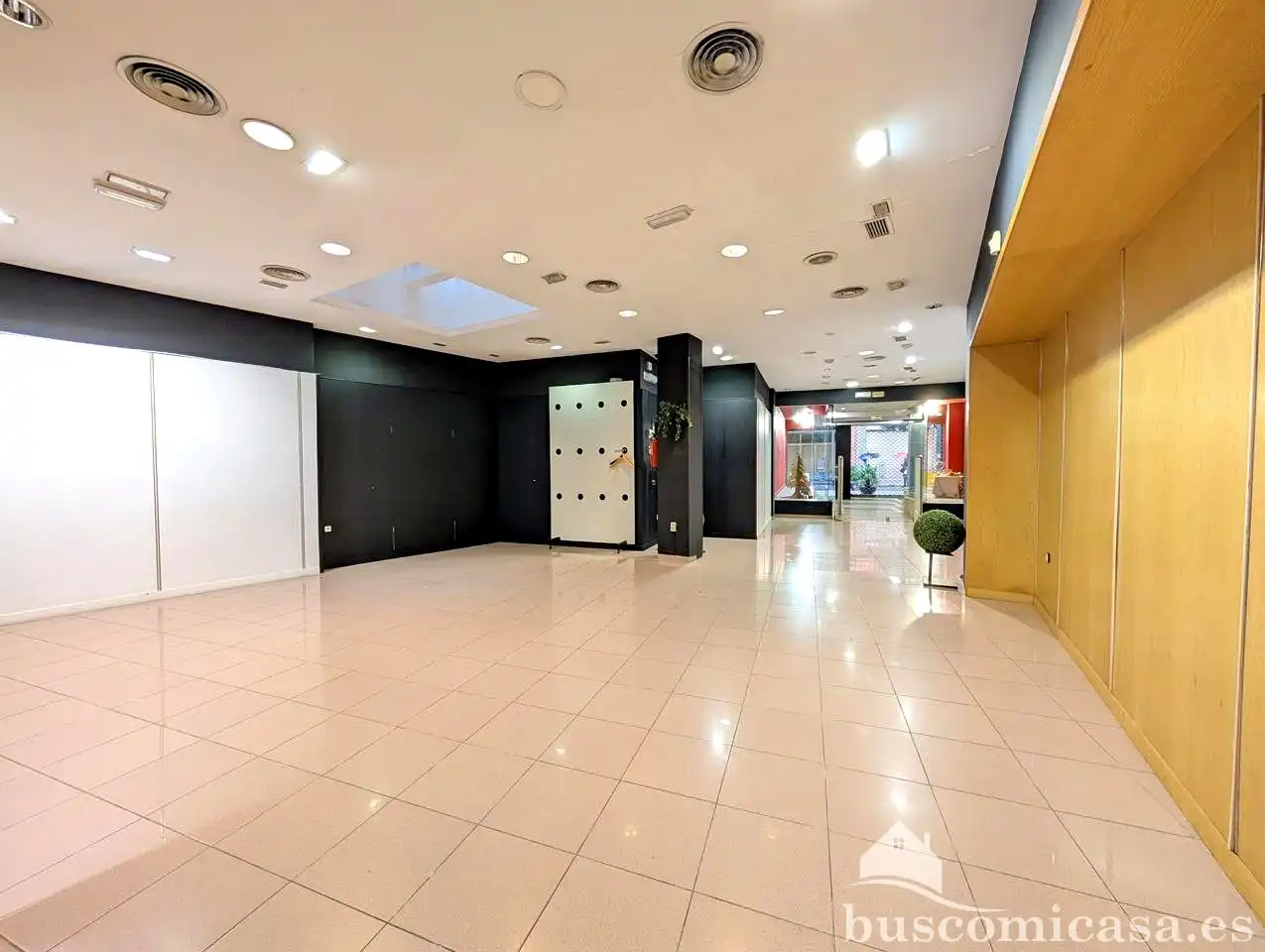 Local comercial en venda a Corredera De San Marcos, imagen 2