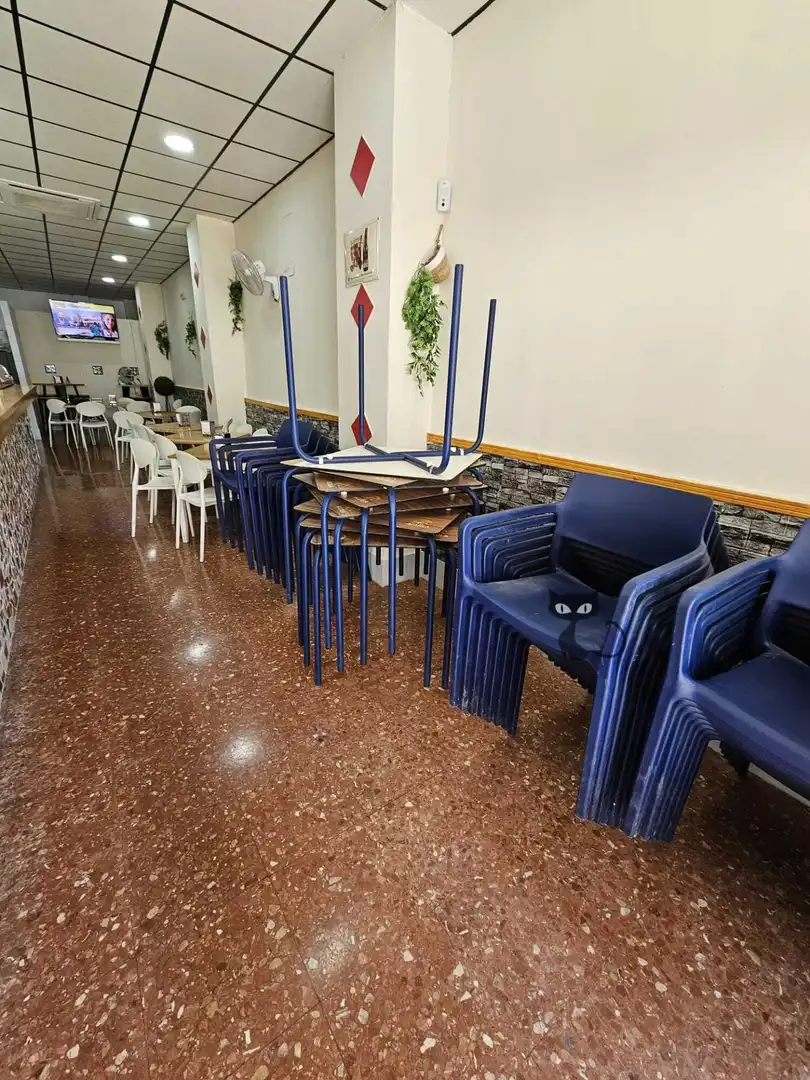 Locale commerciale in cessione a Benetússer, imagen 3