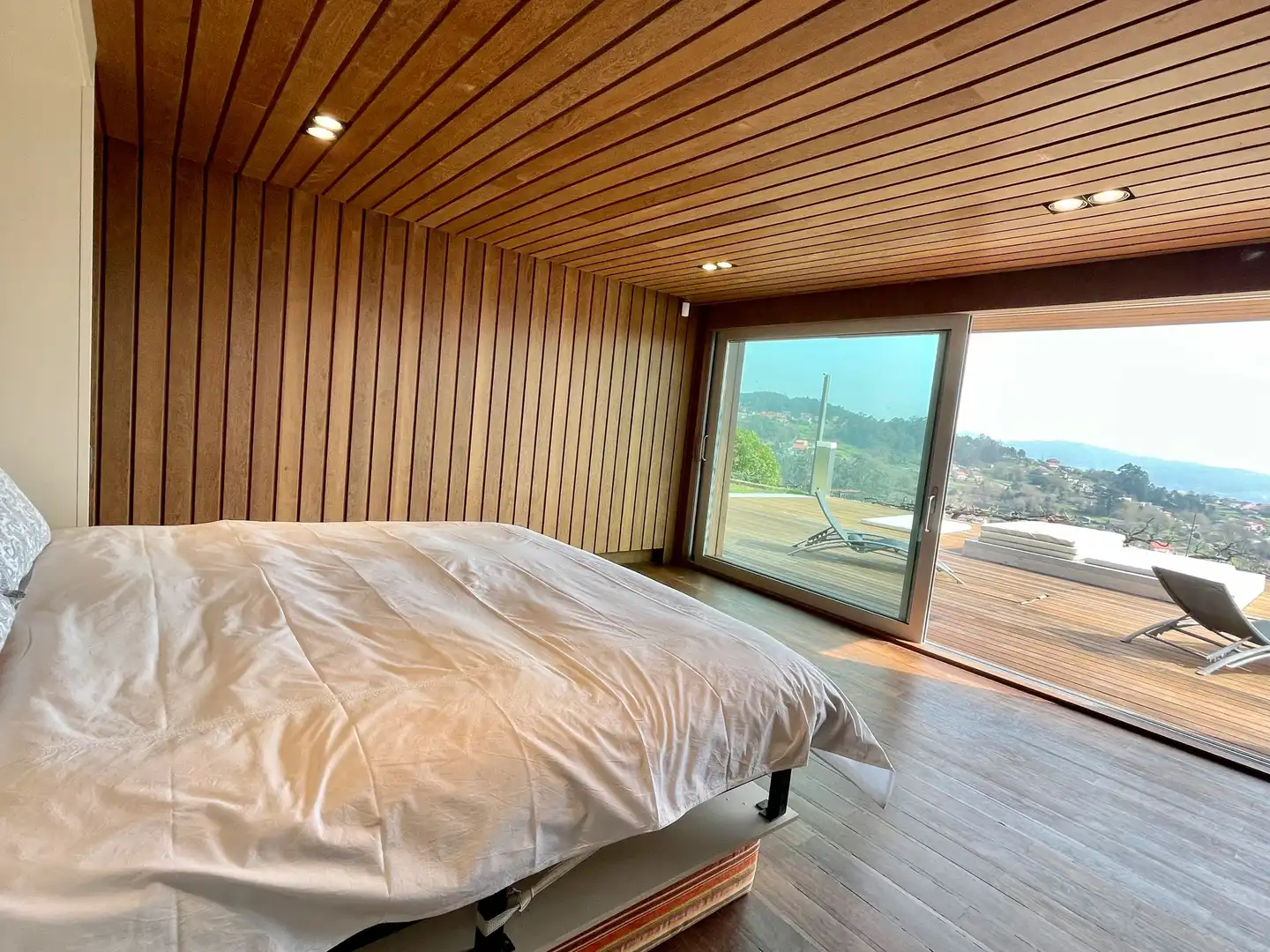 Bedroom of Houses for rent in Vilaboa  with Private garden, Parquet flooring and Terrace