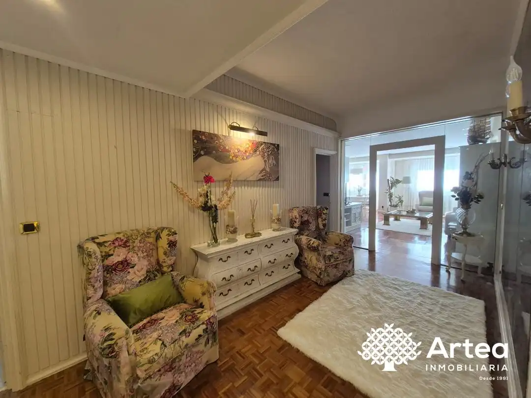 Sala de estar de Piso de alquiler en Bilbao  con Calefacción, Jardín privado y Horno