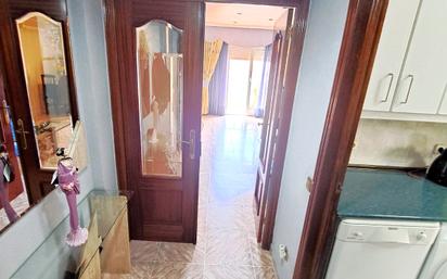 Flat for sale in Parla  with Air Conditioner and Terrace