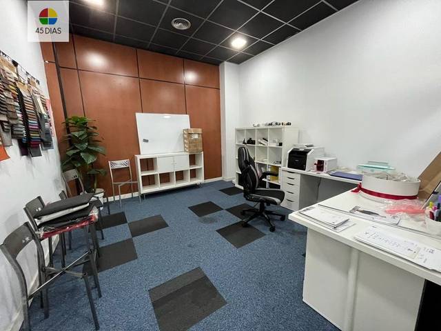 Nave industrial en Alquiler en La Clota - Zona industrial