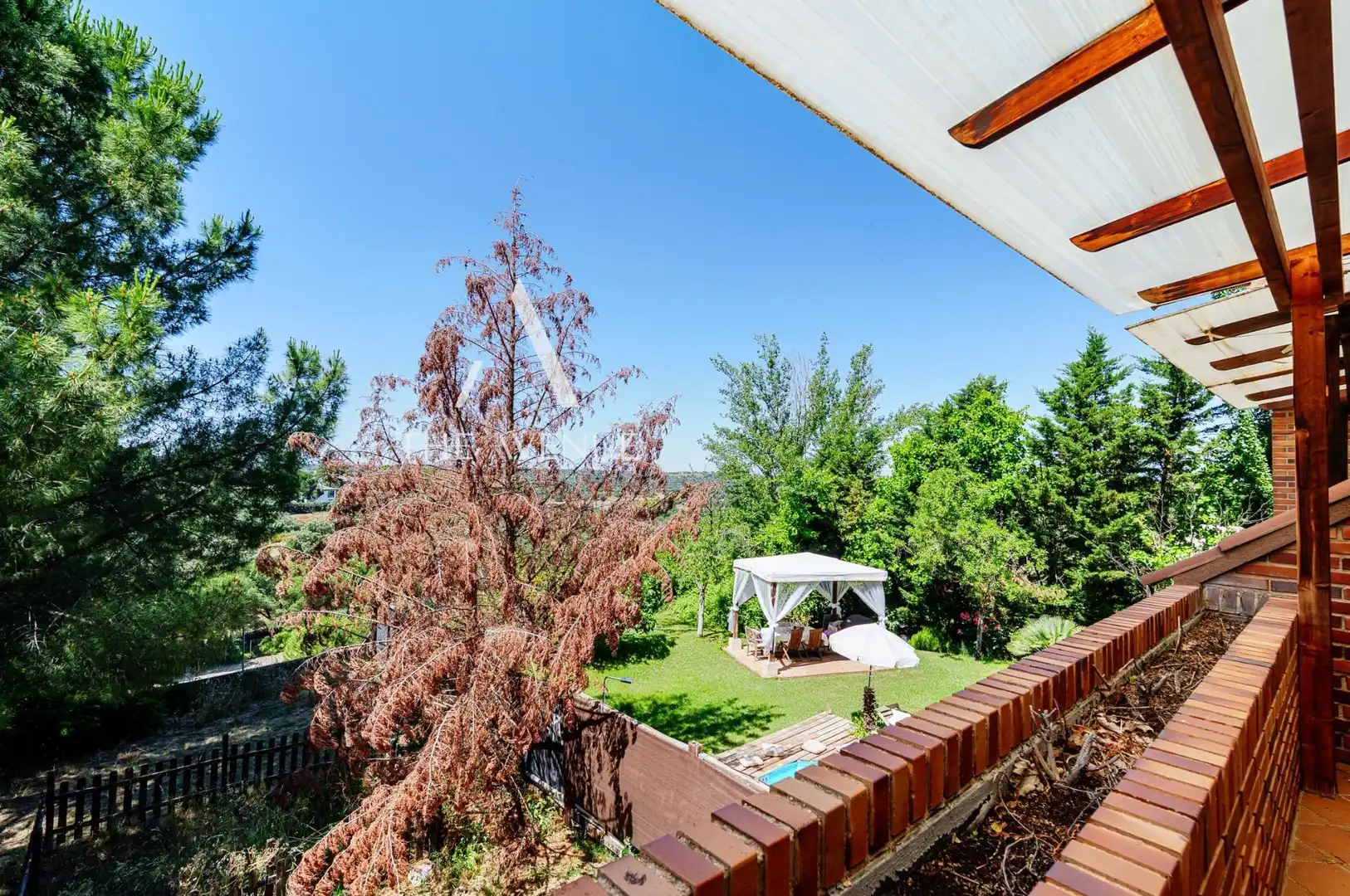 Terrassa de Casa o xalet en venda en Villaviciosa de Odón