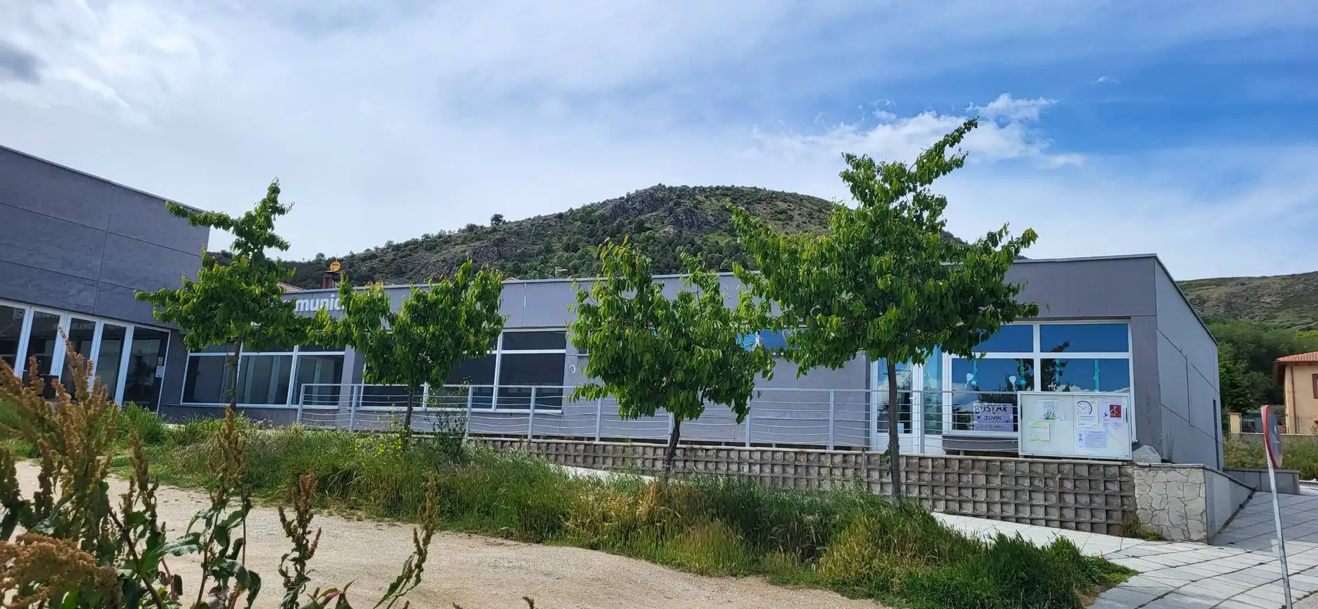Außenansicht von Wohnung zum Verkauf in Bustarviejo mit Heizung