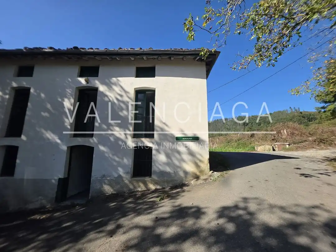 Exterior view of Houses for sale in Ataun