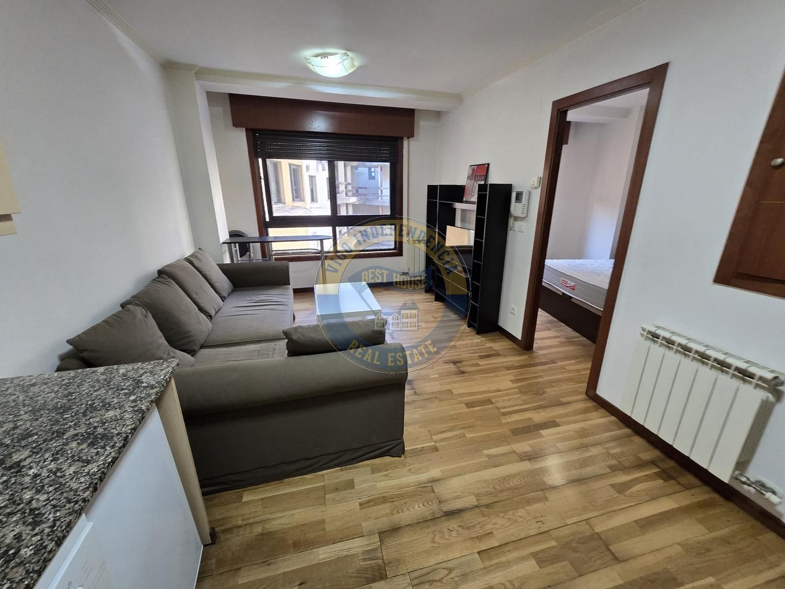 Sala de estar de Apartamento de alquiler en Vigo  con Calefacción, Parquet y Trastero