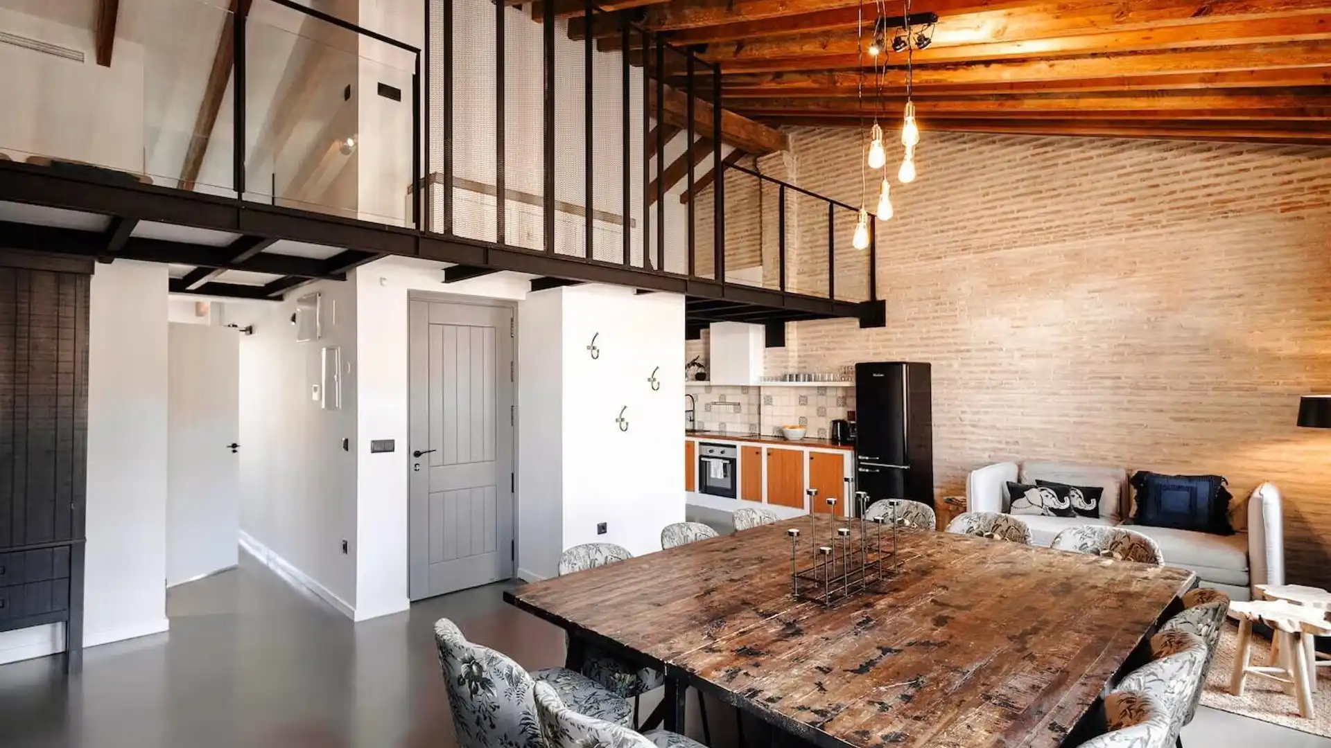 Flat for rent in Almadrava - Canyelles - Puig-Rom