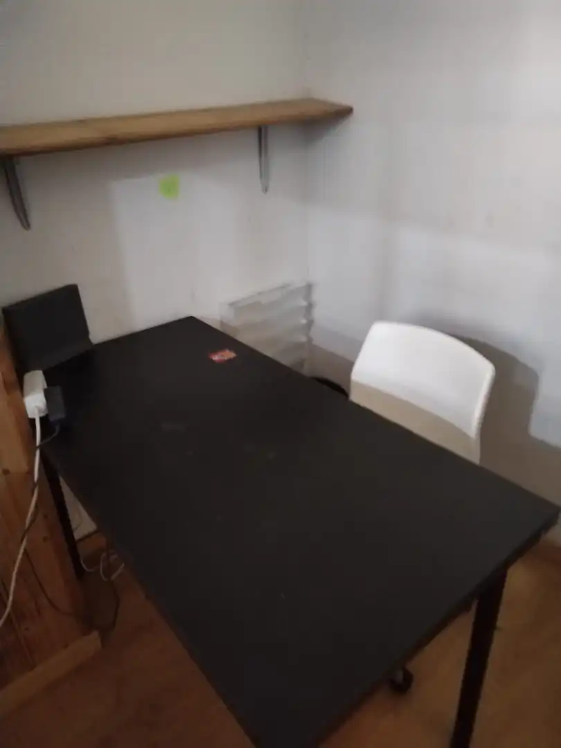 Schlafzimmer von Geschaftsraum zur Miete in Gijón 