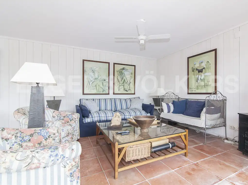 Sala de estar de Casa o chalet en venta en Barcelona con Aire acondicionado, Calefacción y Jardín privado