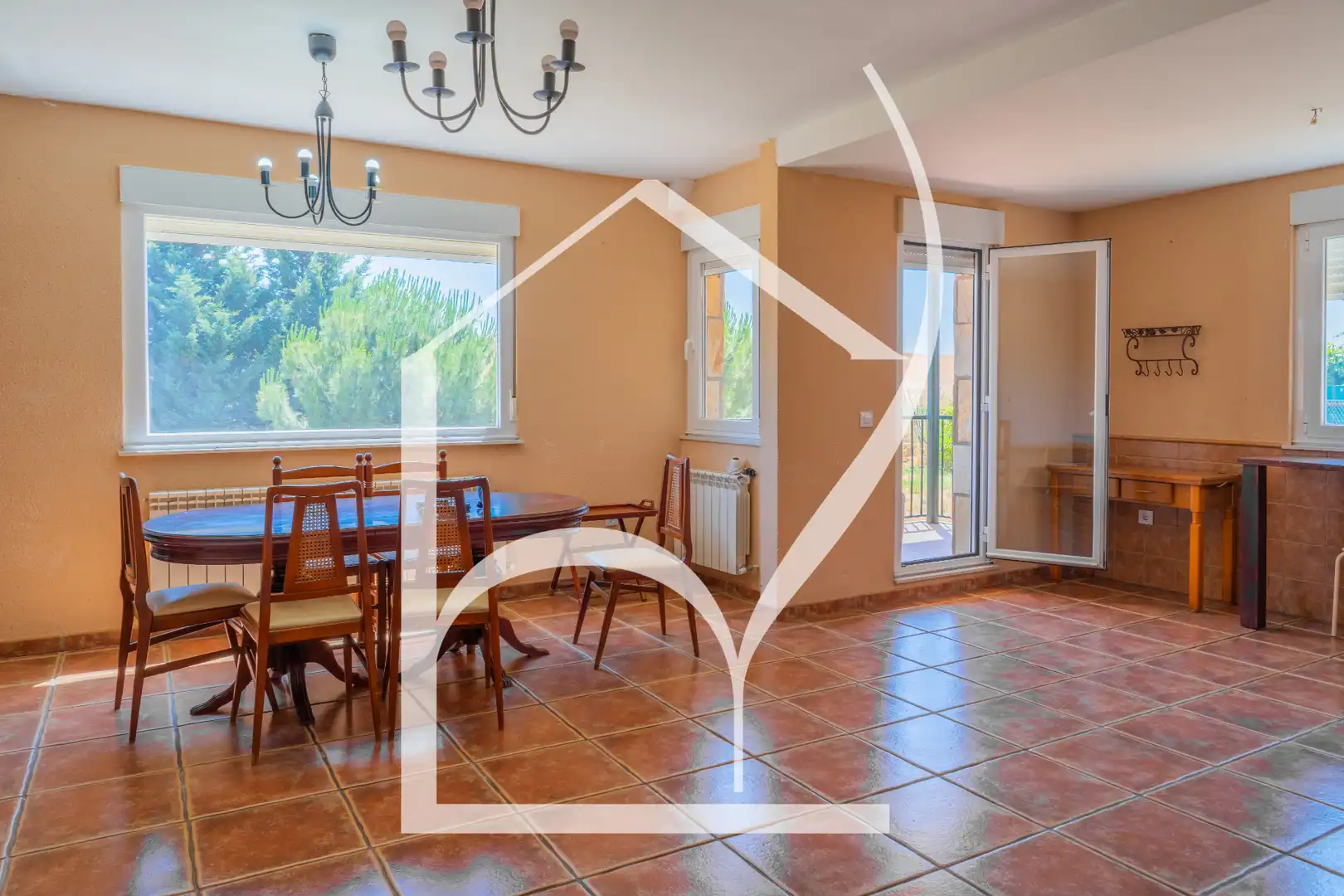 Dining room of Detached homes for sale in Arapiles  with Heating, Parquet flooring and Terrace