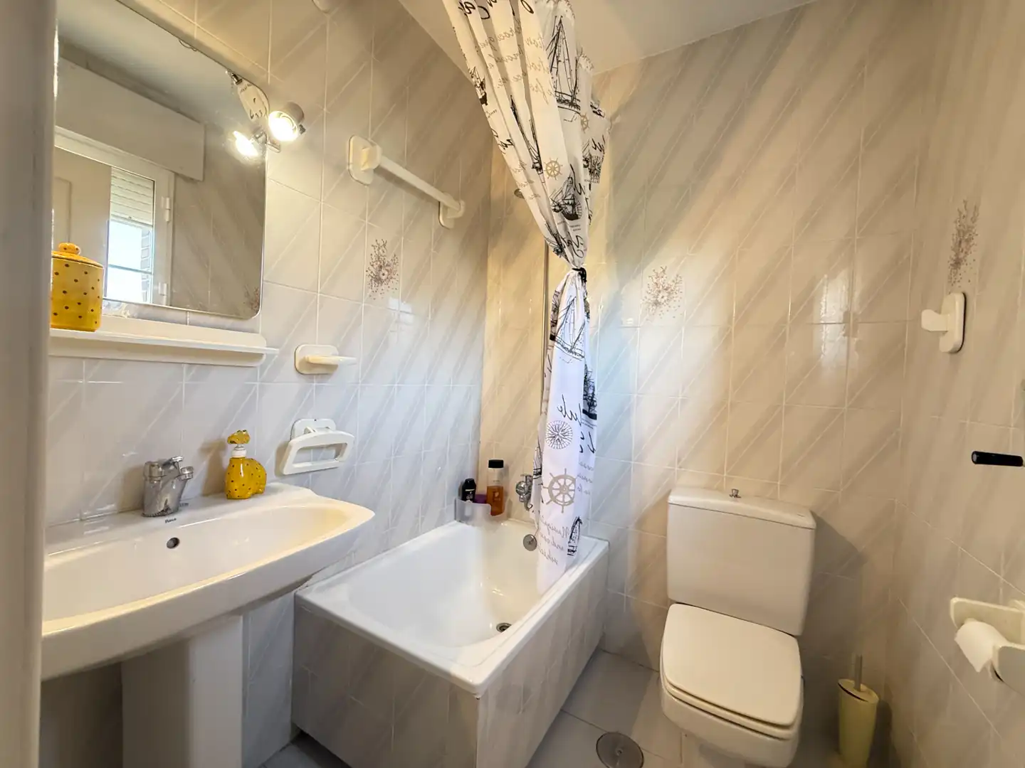 Bathroom of Houses for sale in Griñón  with Air Conditioner, Heating and Private garden