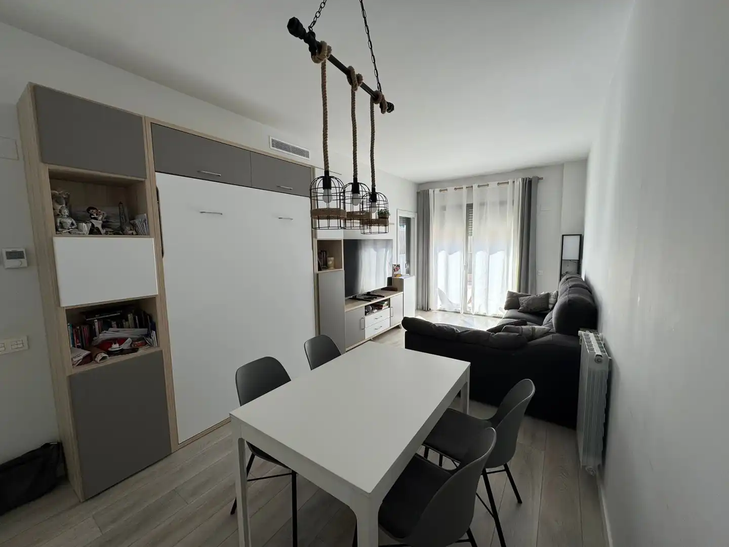 Sala d'estar de Pis en venda en Badalona amb Aire condicionat, Calefacció i Parquet