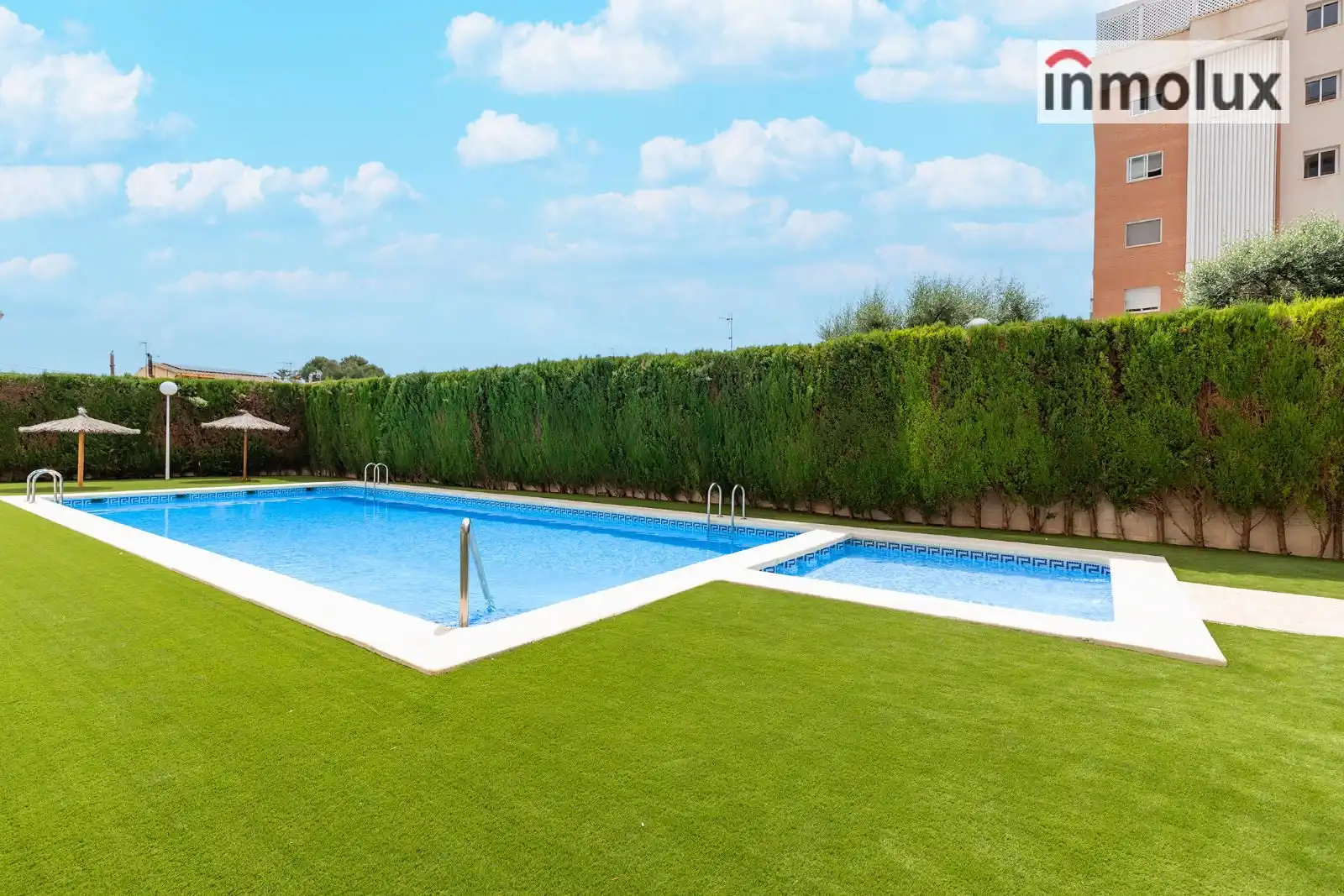 Swimming pool of Flat for sale in Alicante / Alacant  with Air Conditioner, Heating and Terrace