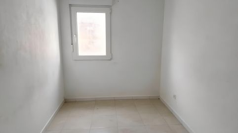 Photo 5 of Flat for sale in Carrer Carrer Sant Jordi, Creu de la Mà, Figueres