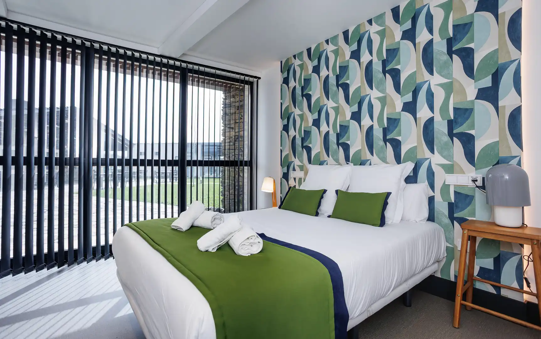 Bedroom of Commercial properties for sale in Friol  with Furnished