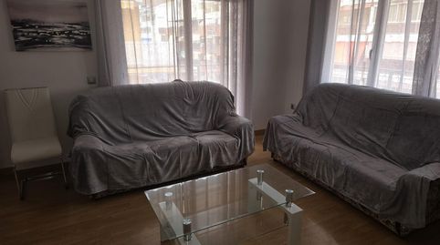 Piso reformado con parking en Calle Gambo  Benidorm, imatge 3
