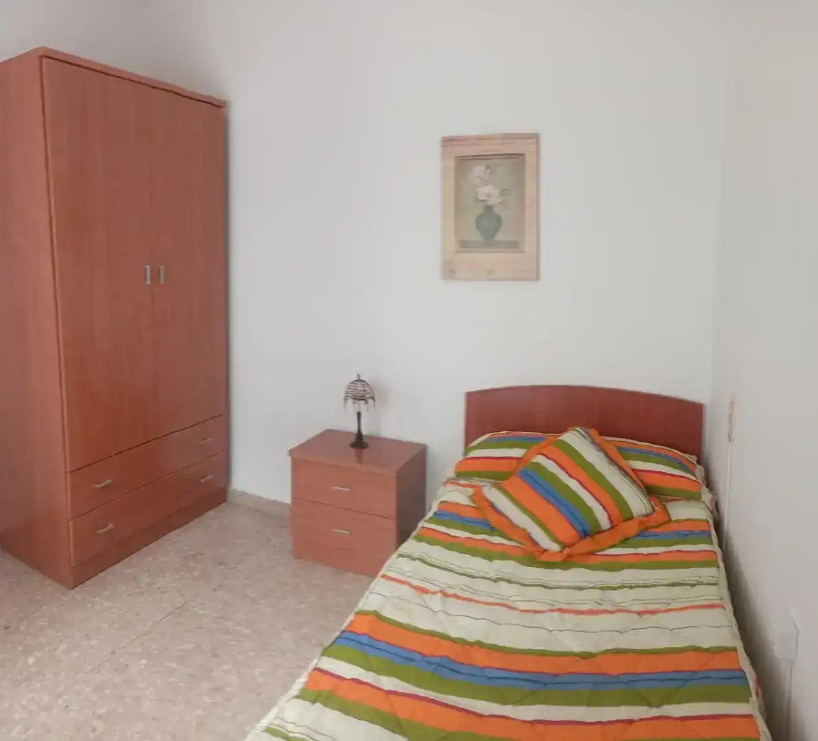 Habitación de Piso en venta en Las Pedroñeras    con Trastero