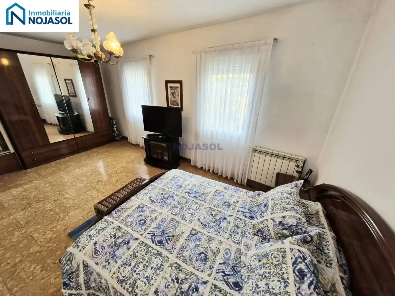 Habitación de Casa adosada en venta en Noja con Calefacción, Jardín privado y Amueblado