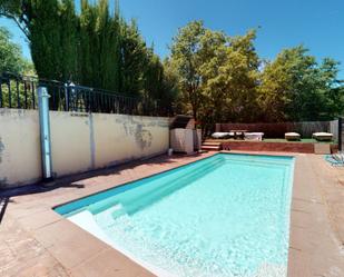 Piscina de Casa o xalet en venda en Villalbilla amb Calefacció, Jardí privat i Terrassa