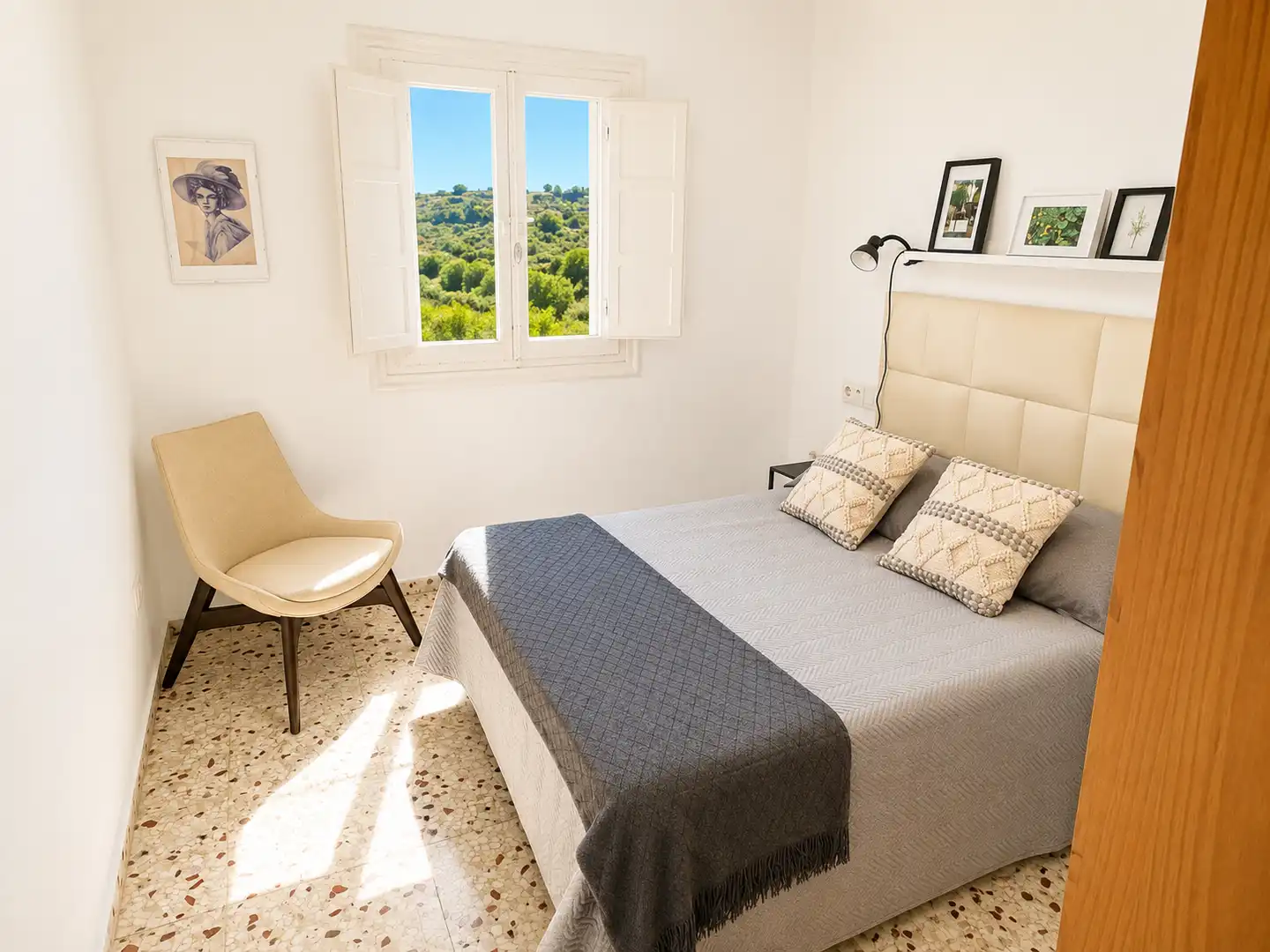 Dormitori de Casa o xalet en venda en Estepona amb Jardí privat, Terrassa i Piscina